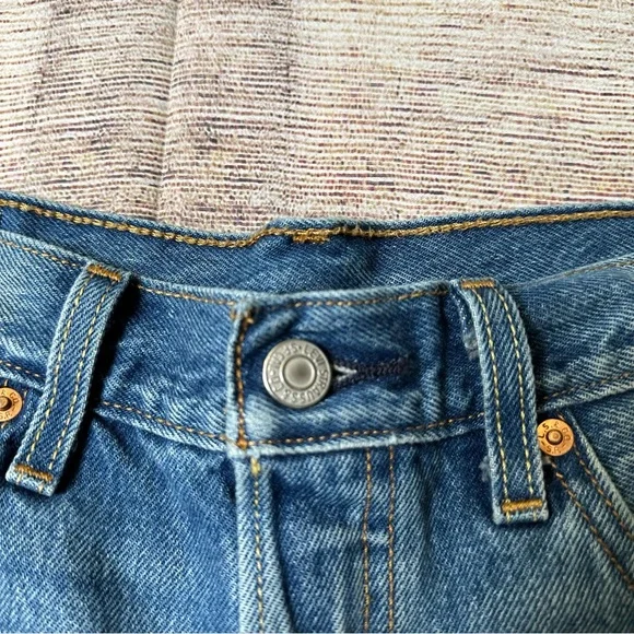 Levi's 501 Denim Shorts - Picture 5 of 15
